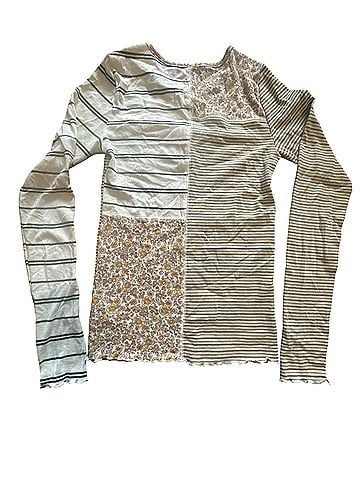 American Eagle Outfitters Long Sleeve Blouse (view 2)