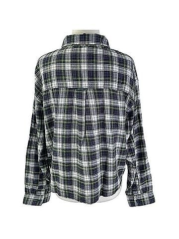 American Eagle Outfitters Cozy Cabin Long Sleeve Button-Down Shirt (view 2)