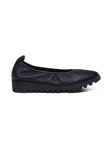 Aetrex Women's Brianna Slip-On Ballet Flat in Black (view 1)
