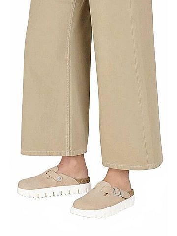 Birkenstock Women's Chunky Boston Clogs in Warm Sand (view 2)