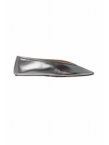 Le Monde Beryl Women's Luna Leather Slipper in Silver (view 1)