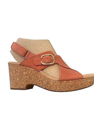 Clarks Giselle Dove Wedges (view 2)