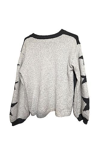 Splendid Pullover Sweater (view 2)