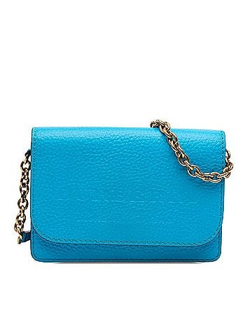 Burberry Pebbled Leather Embossed Logo Hampshire Wallet on Chain (view 1)