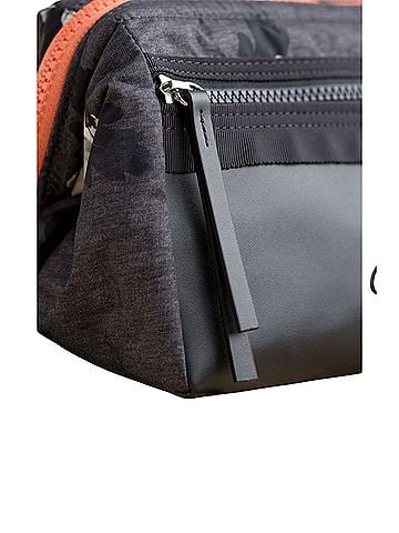 Lululemon Athletica Mind And Body Kit Makeup Bag (view 2)