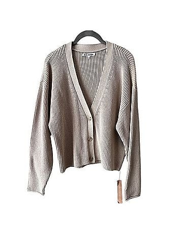 Reformation Jessa Cardigan (view 1)