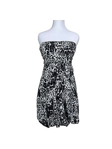 Chesley y2k Casual Dress (view 1)