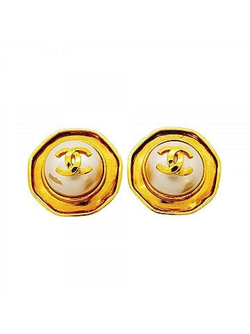 Chanel Chanel earrings, Coco Mark design, GP plated, faux pearl, gold, women's. (view 1)