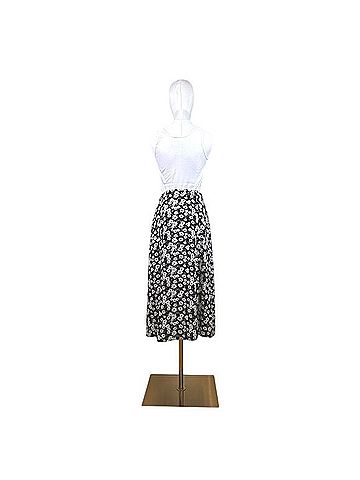 Le Lis Casual Skirt (view 2)
