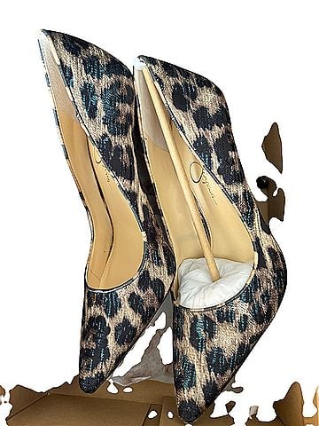 Jessica Simpson Cassani Heels (view 1)