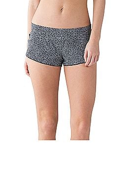 Lululemon Athletica surf short Shorts (view 1)