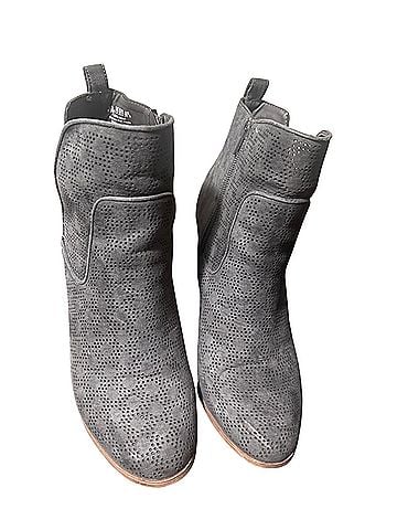 Carlos by Carlos Santana Holly Ankle Boots (view 1)