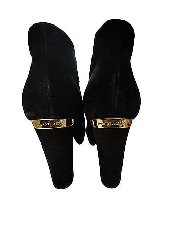 Michael Kors Ankle Boots (view 2)