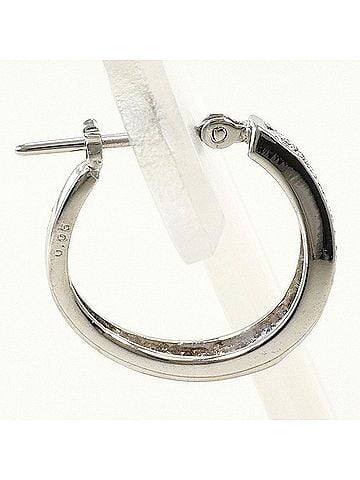 Unbranded 18K (18-karat white gold) single earring with 0.05ct diamond, total weight 1.5g. Jewelry. (view 2)