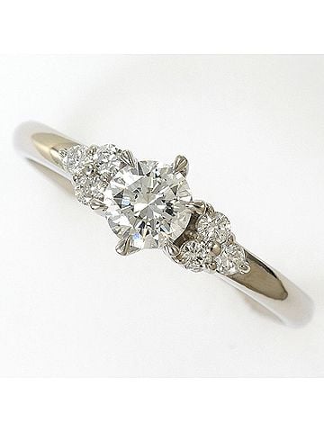 Unbranded PT900 Platinum Ring with Diamonds: 0.331ct and 0.12ct (VS1 clarity), Certified, Total Weight: 3.0g, Jewelry (view 1)