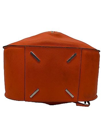 Loewe Loewe Small Hammock Shoulder Bag in Orange Calf Leather (view 2)