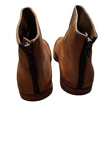 Cydwoq Ankle Boots (view 2)