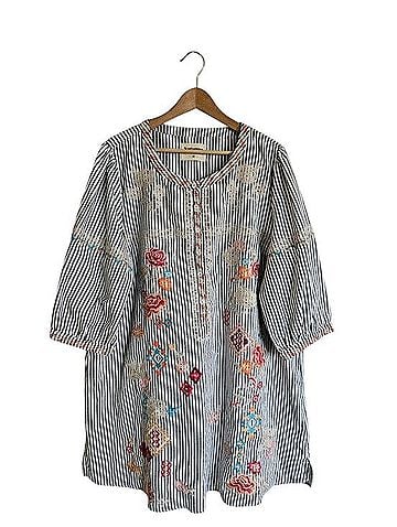 Savanna Jane Casual Dress (view 1)
