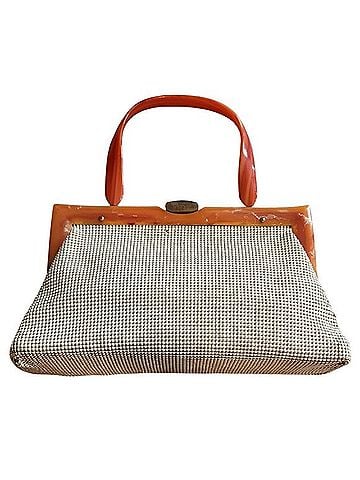 Whiting & Davis Clutch (view 1)