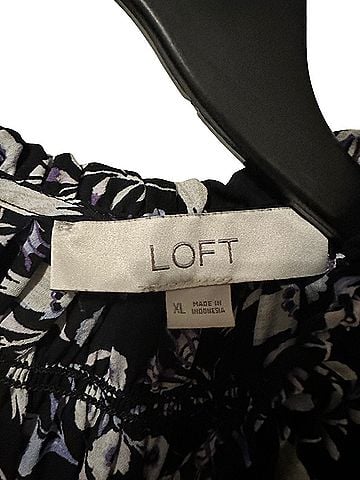 Ann Taylor LOFT Sleeveless Top (view 2)