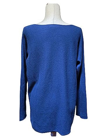 Vince. Long Sleeve Top (view 2)