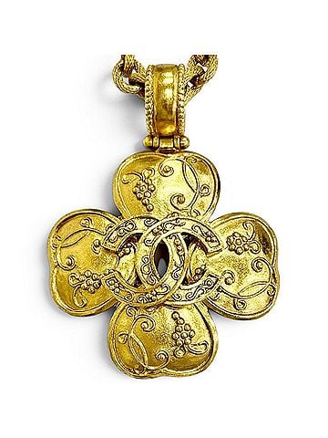 Chanel CHANEL Vintage 96A Coco Mark Heart Motif Four-Leaf Clover Chain Necklace Pendant Accessory Gold Made in France Women's (view 1)