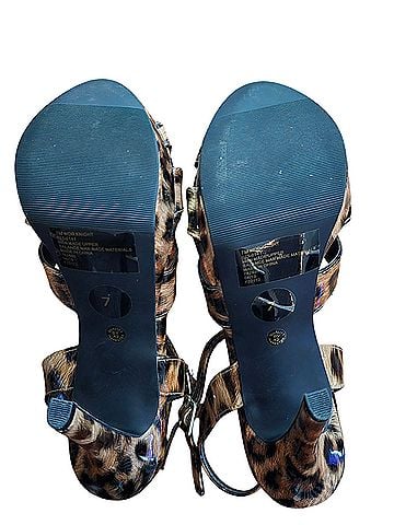 Worthington W. Worthington Heels (view 2)