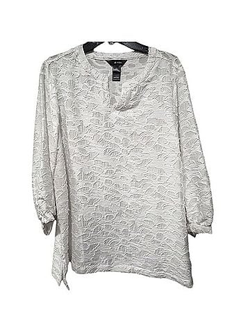 Ali Miles T-Shirt (view 1)