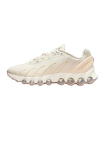 Nike Air Max DN8 Sneakers (view 1)
