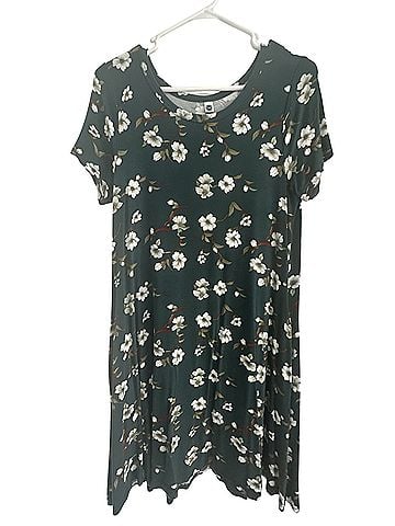 Kohl's Casual Dress (view 1)