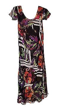 midnight velvet dresses on sale Sadie and Sage Dress catching detail Midnight Velvet Ona Windowpane Maxi