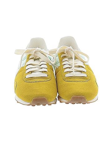 Nike Sneakers (view 2)