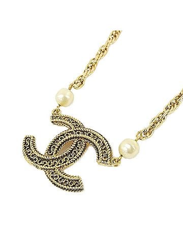 Chanel Chanel necklace (view 1)