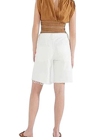 ética Narin Shorts (view 2)