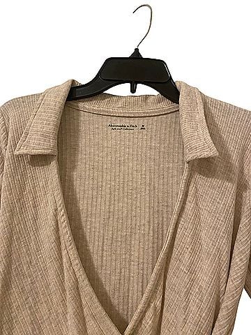 Abercrombie & Fitch Long Sleeve Blouse (view 2)