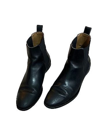 Everlane Modern Chelsea Boot Boots (view 1)
