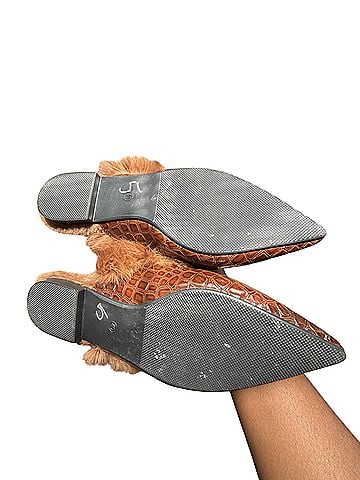 Amazon Essentials Mule/Clog (view 2)