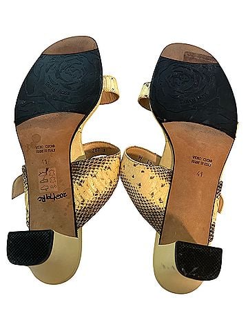 Taryn Rose Taryn Rose Sandals (view 2)