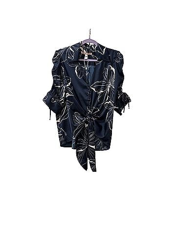 Hutch Kostas Short Sleeve Blouse (view 1)