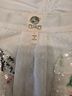 Tiny White Sleeveless Blouse Size L - photo 3