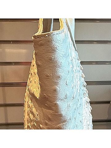 Charles David Tote (view 2)