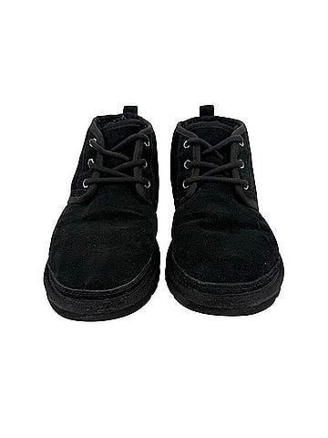 Ugg Australia Neumel Chukka Ankle Boots (view 2)
