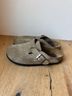 Birkenstock 100% Suede Mule/Clog Size 6 1/2 - photo 11