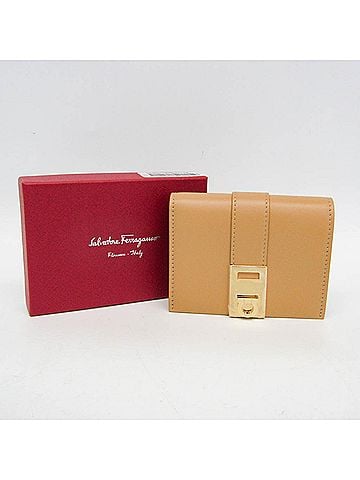 Salvatore Ferragamo Salvatore Ferragamo Gancini JL-22 0633 Women's Leather Wallet (bi-fold) Beige (view 2)