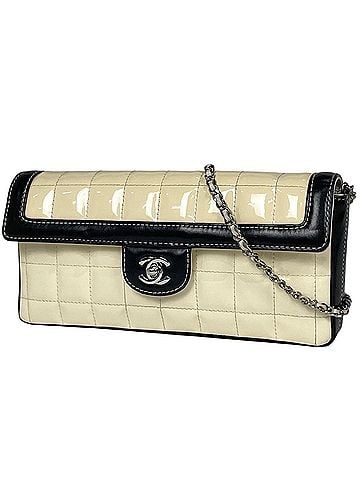 Chanel Chanel CHANEL Shoulder Bag Coco Mark Chocolate Bar Enamel Patent Leather White Black Women's (view 1)