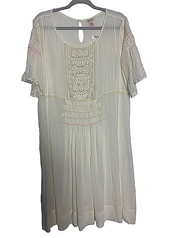 Sundance Casual Dress (view 1)