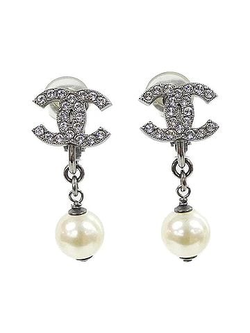 Chanel Chanel earrings (view 1)
