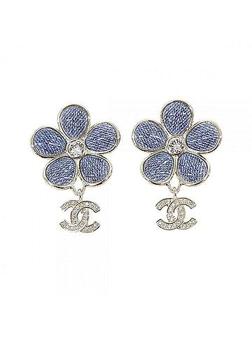 Chanel Chanel ABG744 Earrings (view 1)