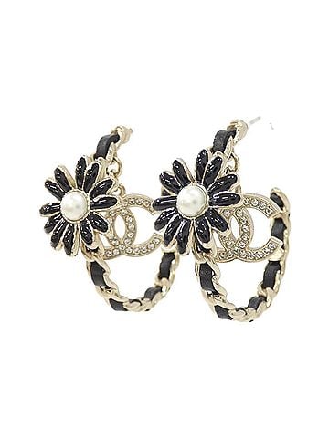 Chanel Chanel AB9650 Earrings (view 2)