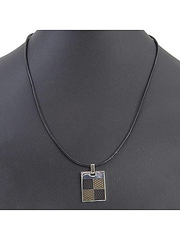 Louis Vuitton Louis Vuitton plate necklace, sterling silver (925), approximately 14.6g, unisex. (view 2)
